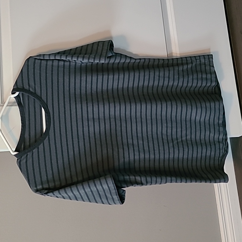 Lululemon Striped Green and Gray Size M Medium